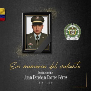 Con esta imagen la Policía le rindió un homenaje a su héroe asesinado en Medellín.  Cortesía.